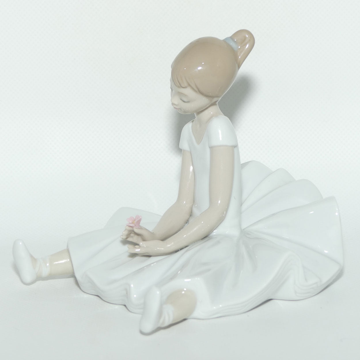 Nao by Lladro figure Dreamy Ballet | #1456