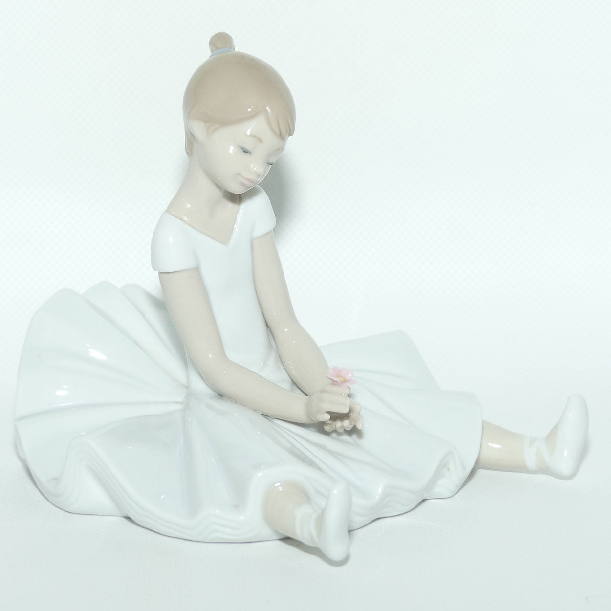 Nao by Lladro figure Dreamy Ballet | #1456