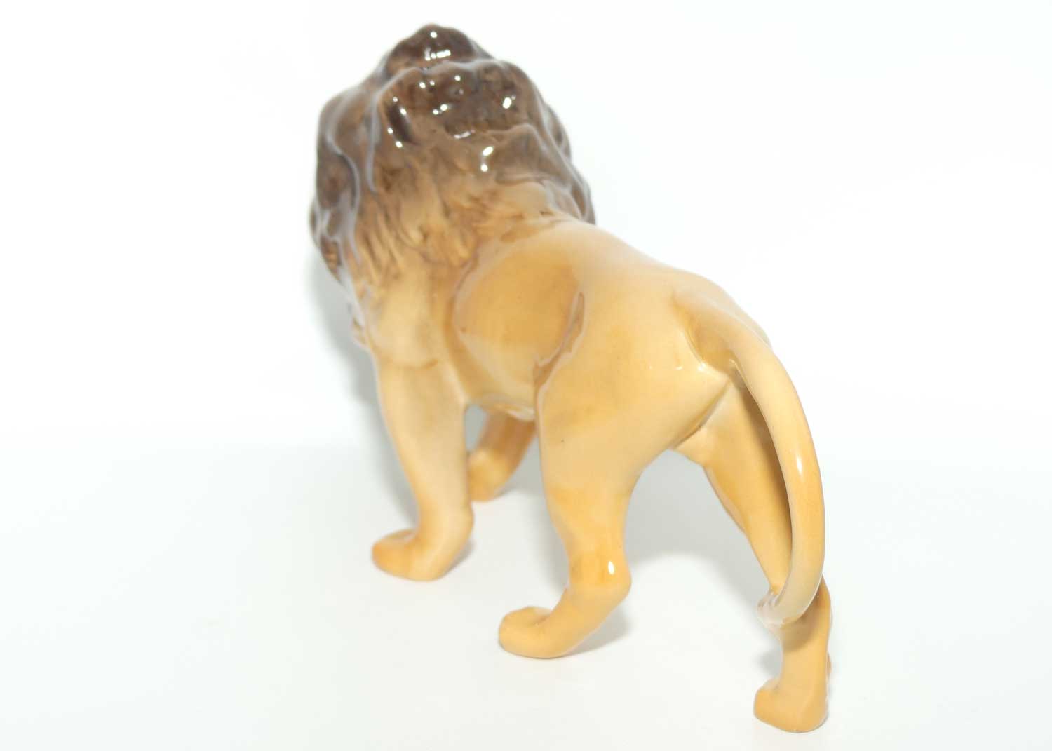 #1506 Beswick Lion | Facing Right