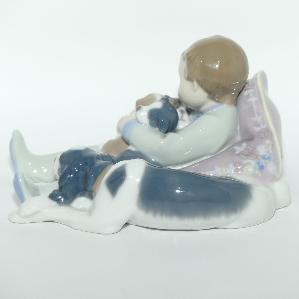 Lladro figure Sweet Dreams | #1535
