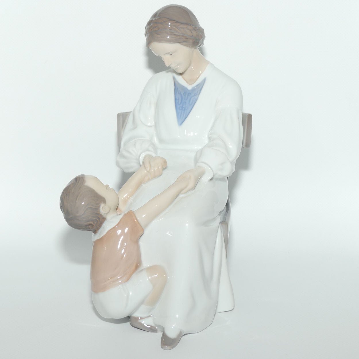 希少品 Bing & Grøndahl 母と子（作品番号1642）工芸品置物 Bing and Grondahl figure 1642 | Dickie's Mama Mother and Child