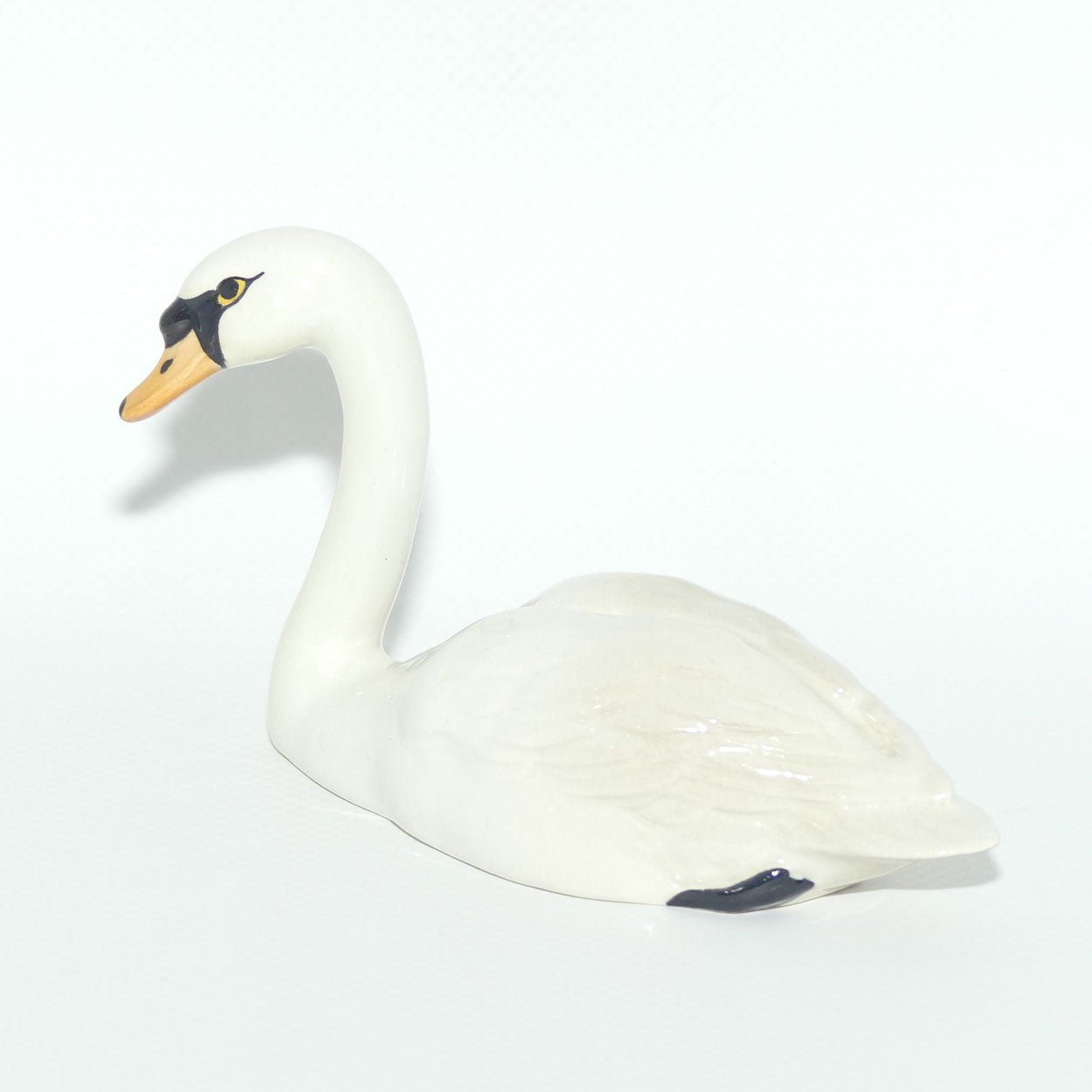 #1684 Beswick Swan | Head Up | #2
