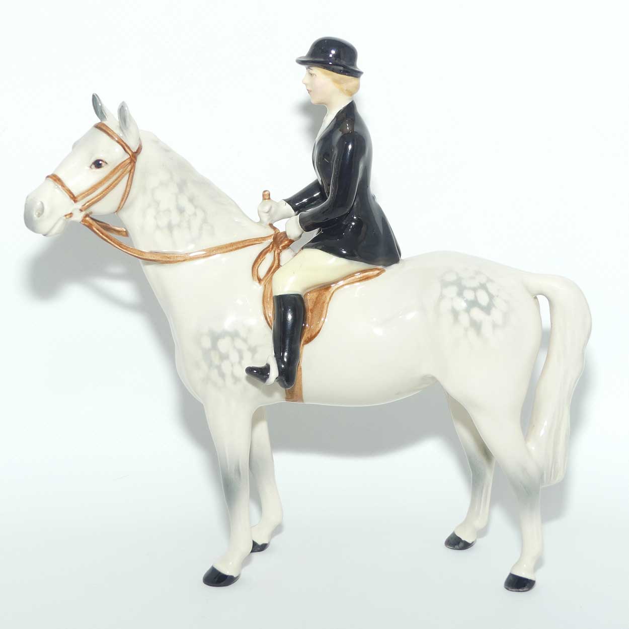 #1730 Beswick Huntswoman | On Standing Horse | Grey #3