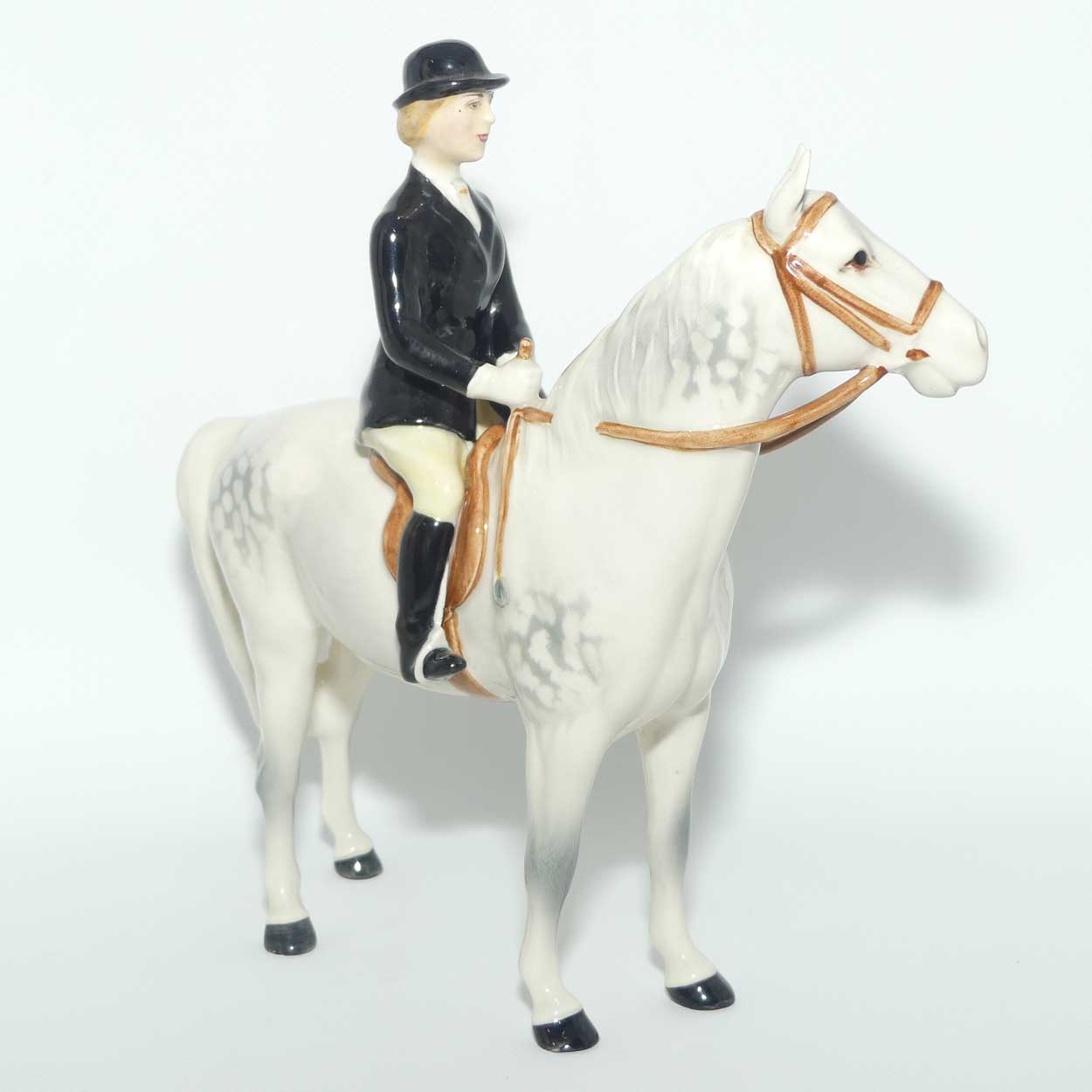 #1730 Beswick Huntswoman | On Standing Horse | Grey #3