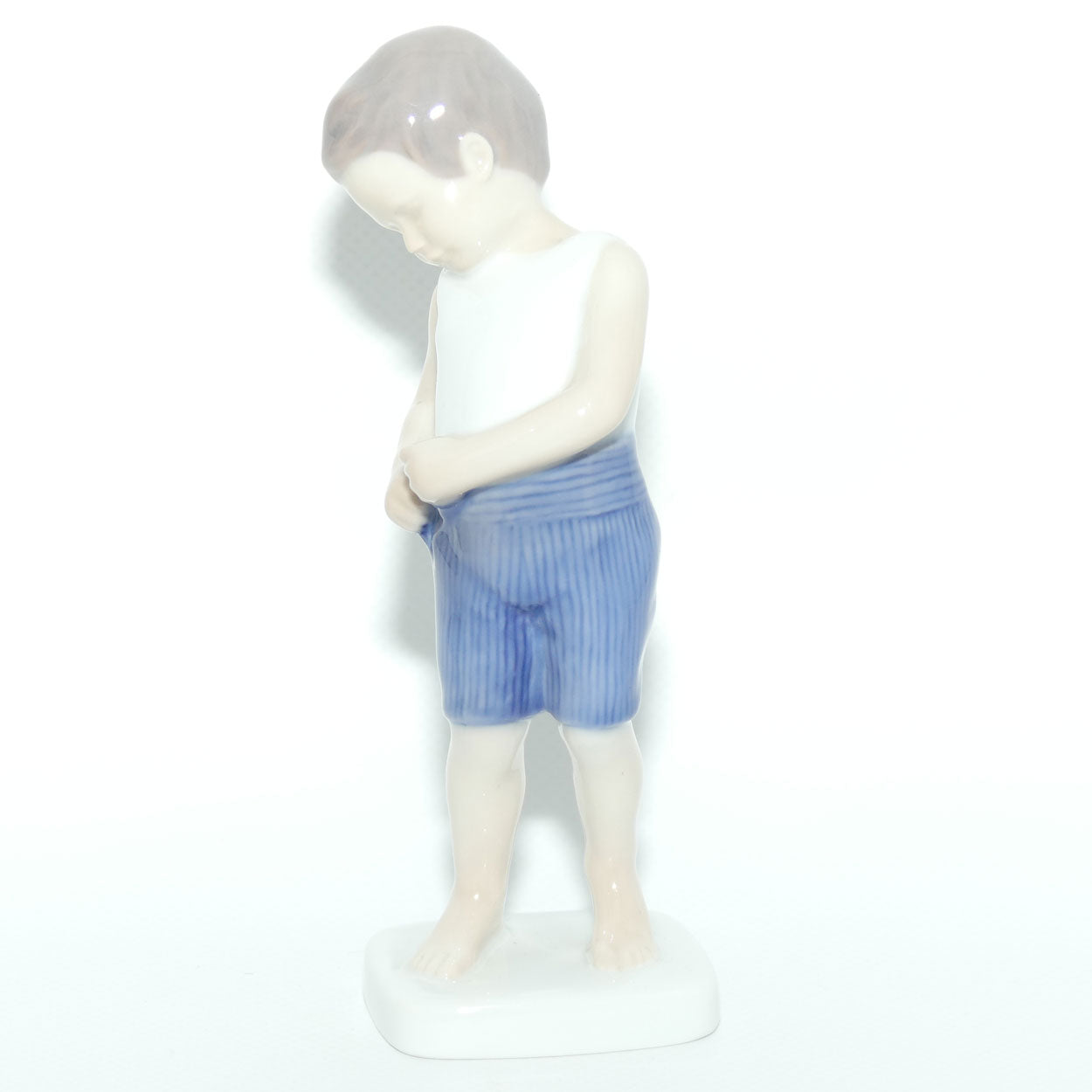 Bing and Grondahl figure 1759 | Tiny Tot