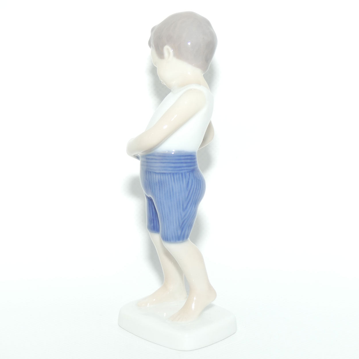 Bing and Grondahl figure 1759 | Tiny Tot