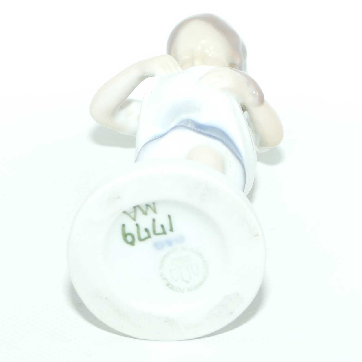 Bing and Grondahl Little Mother | Girl with Cat | #1779