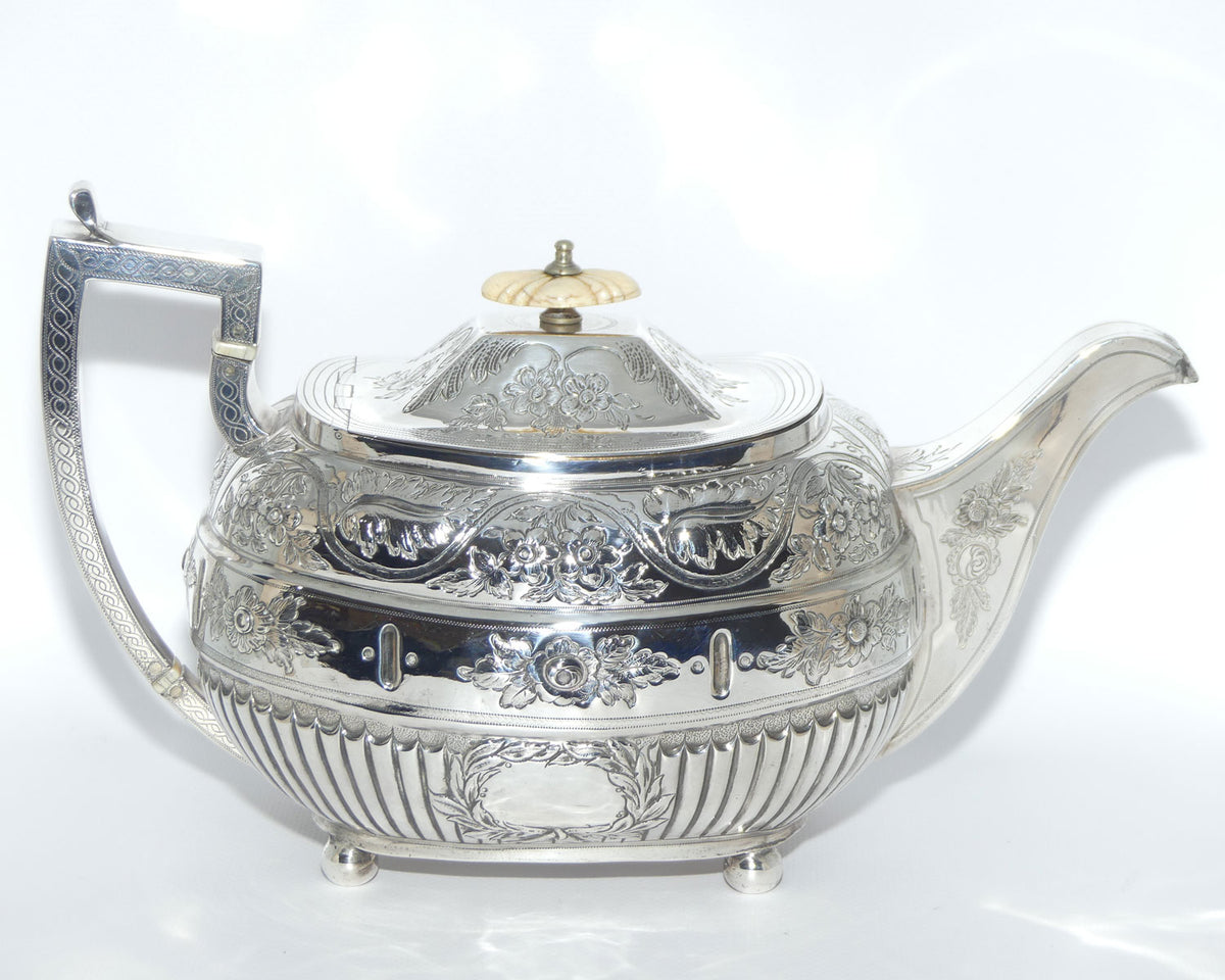 Georgian Geo III Sterling Silver tea pot | London 1809 | 710g | Duncan Urquhart & Naphtali Hart