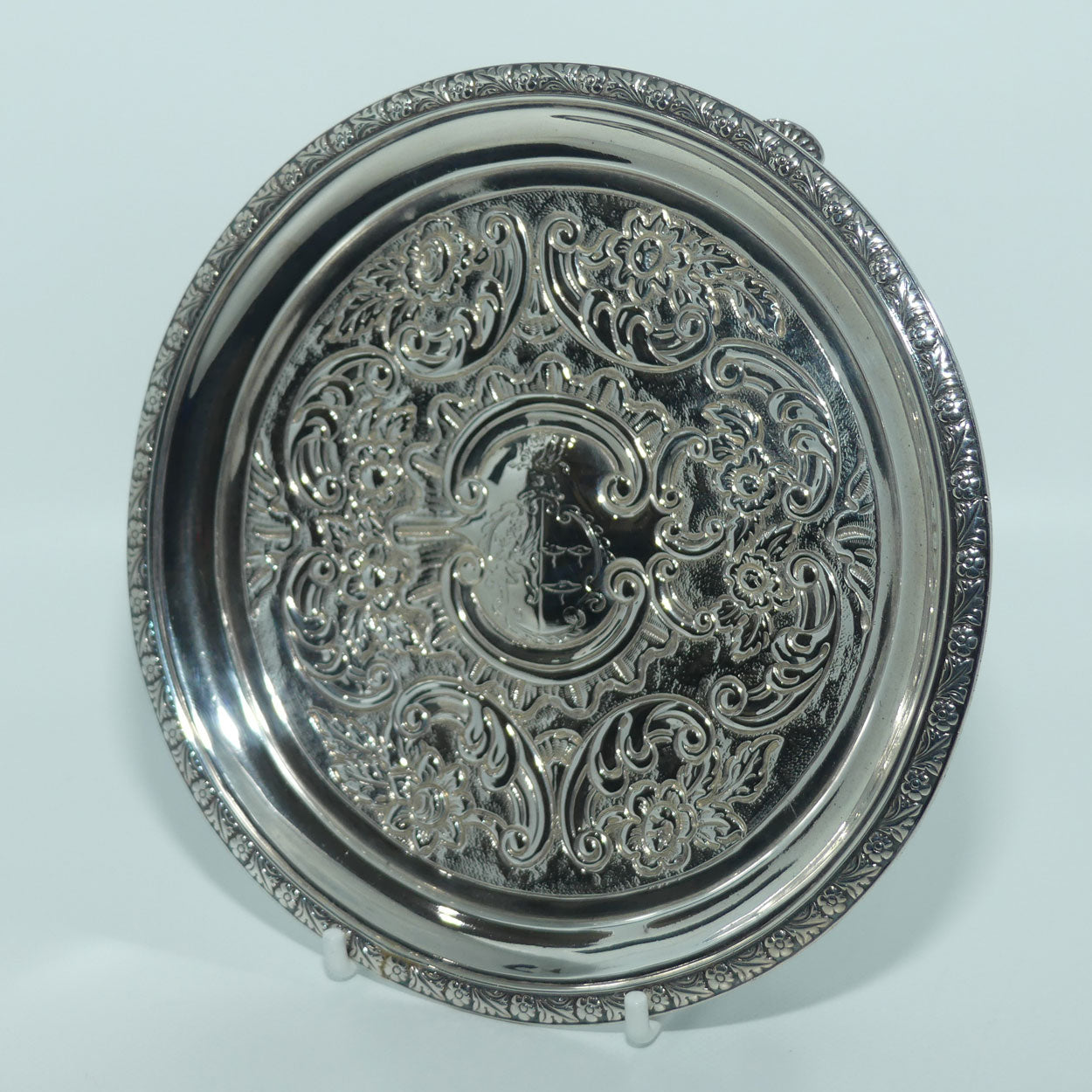 Georgian | Geo IV | Sterling Silver decorated waiter on 3 shell feet | William Bateman | London 1820