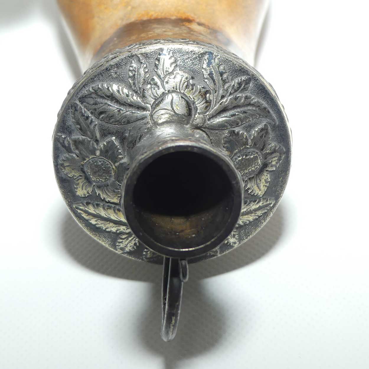 Antique Meerschaum Pipe | Kalmasch Pipe bowl with Sterling Silver Gilt embossed lid, reticulated grille and fittings | London 1821