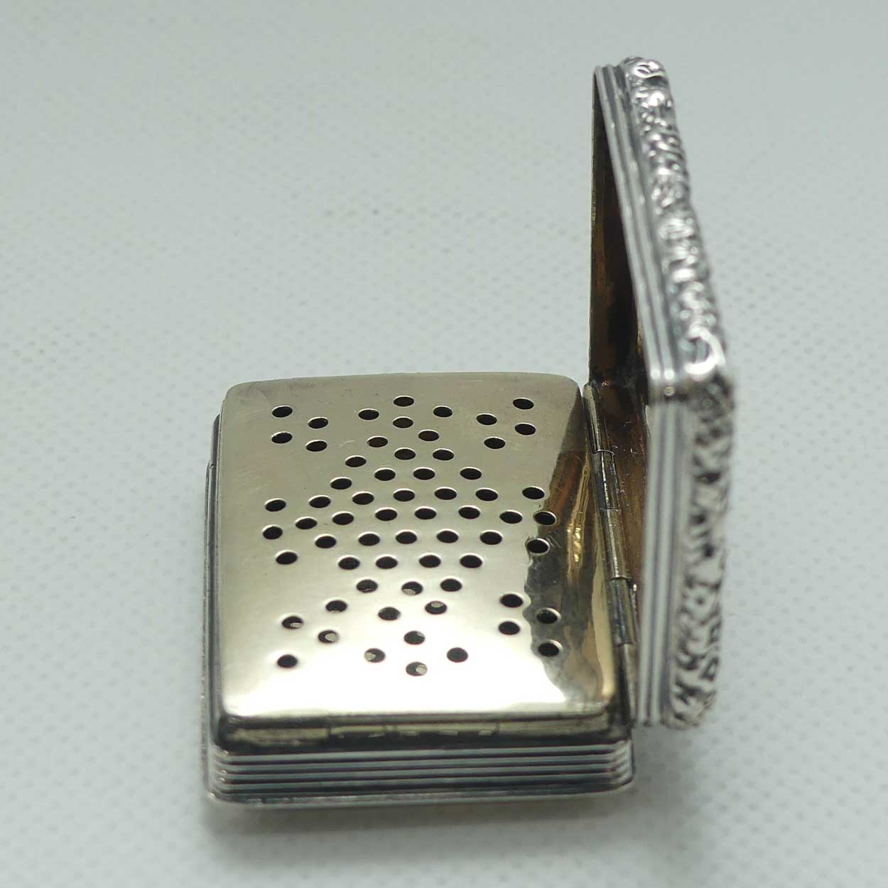 Georgian Sterling Silver Vinaigrette | Book style | Birmingham 1831 | Lawrence and Co