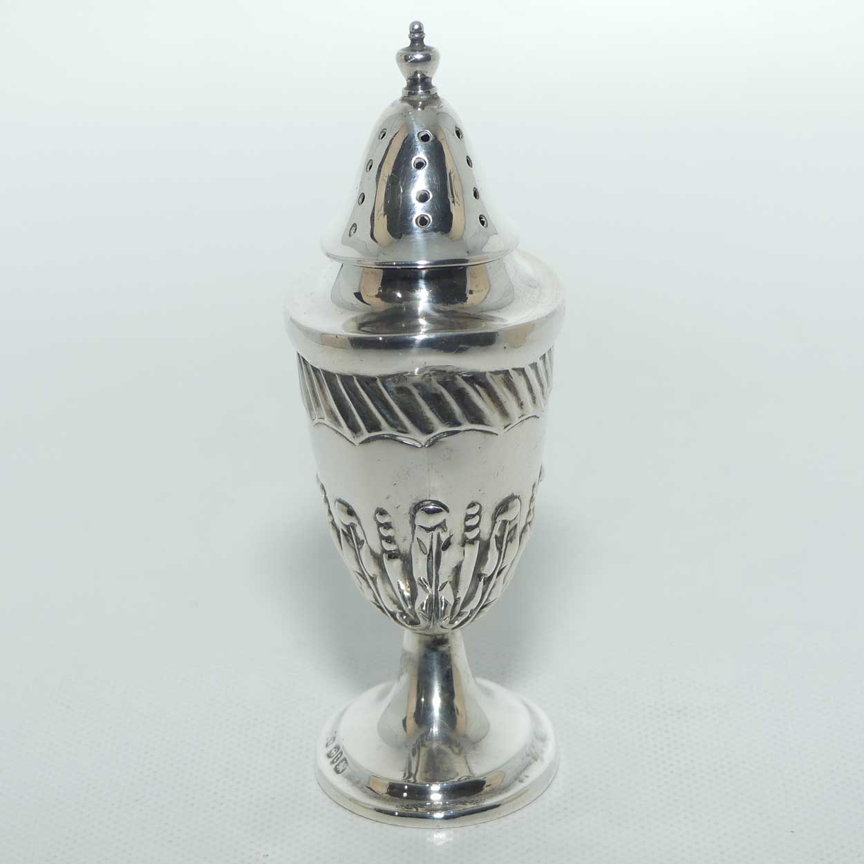 late Victorian era Sterling Silver pepperette | Birmingham 1893