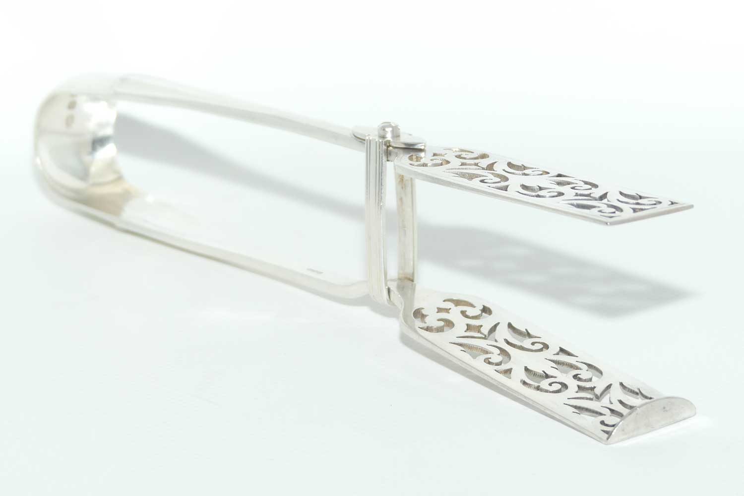 Victorian Sterling Silver Asparagus tongs | Birmingham 1895 | Elkington & Co | #2