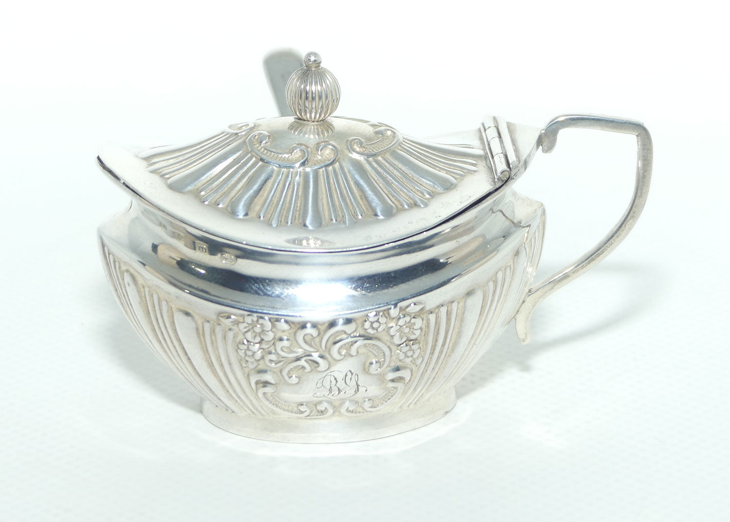 Victorian era Sterling Silver mustard pot with glass liner and spoon | Birmingham 1896