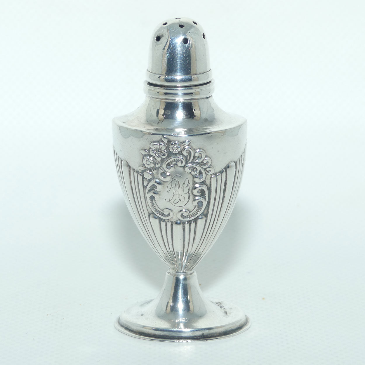 Victorian era Sterling Silver pepperette | Birmingham 1896