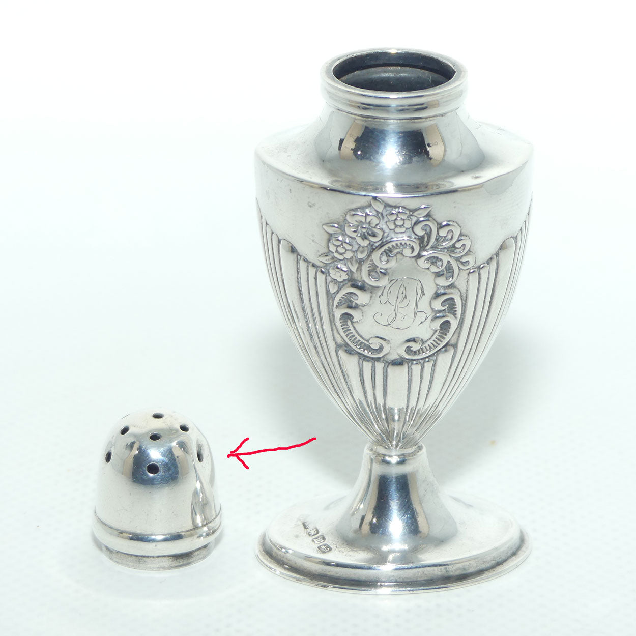 Victorian era Sterling Silver pepperette | Birmingham 1896