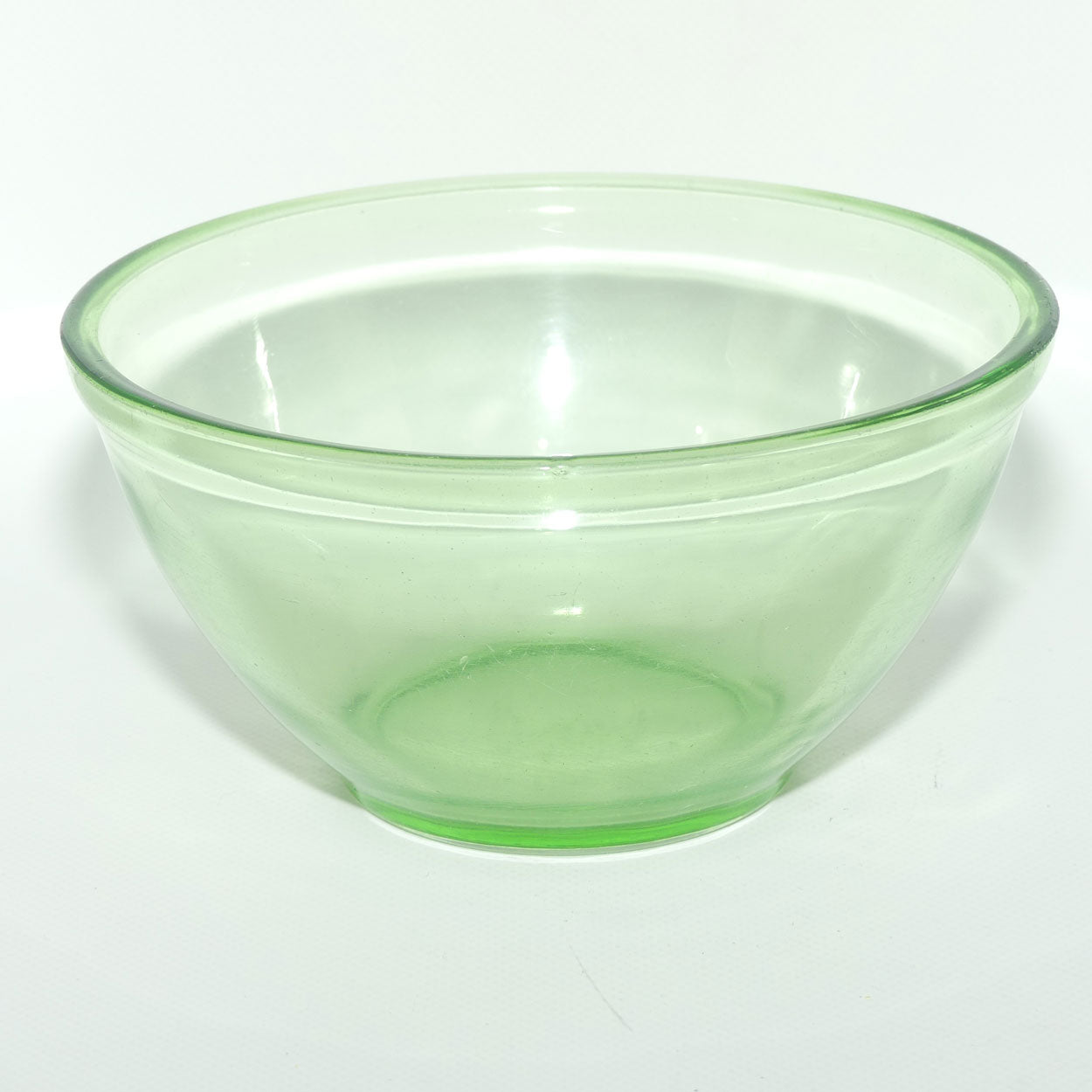 Green Depression Glass mixing bowl | 18cm diam