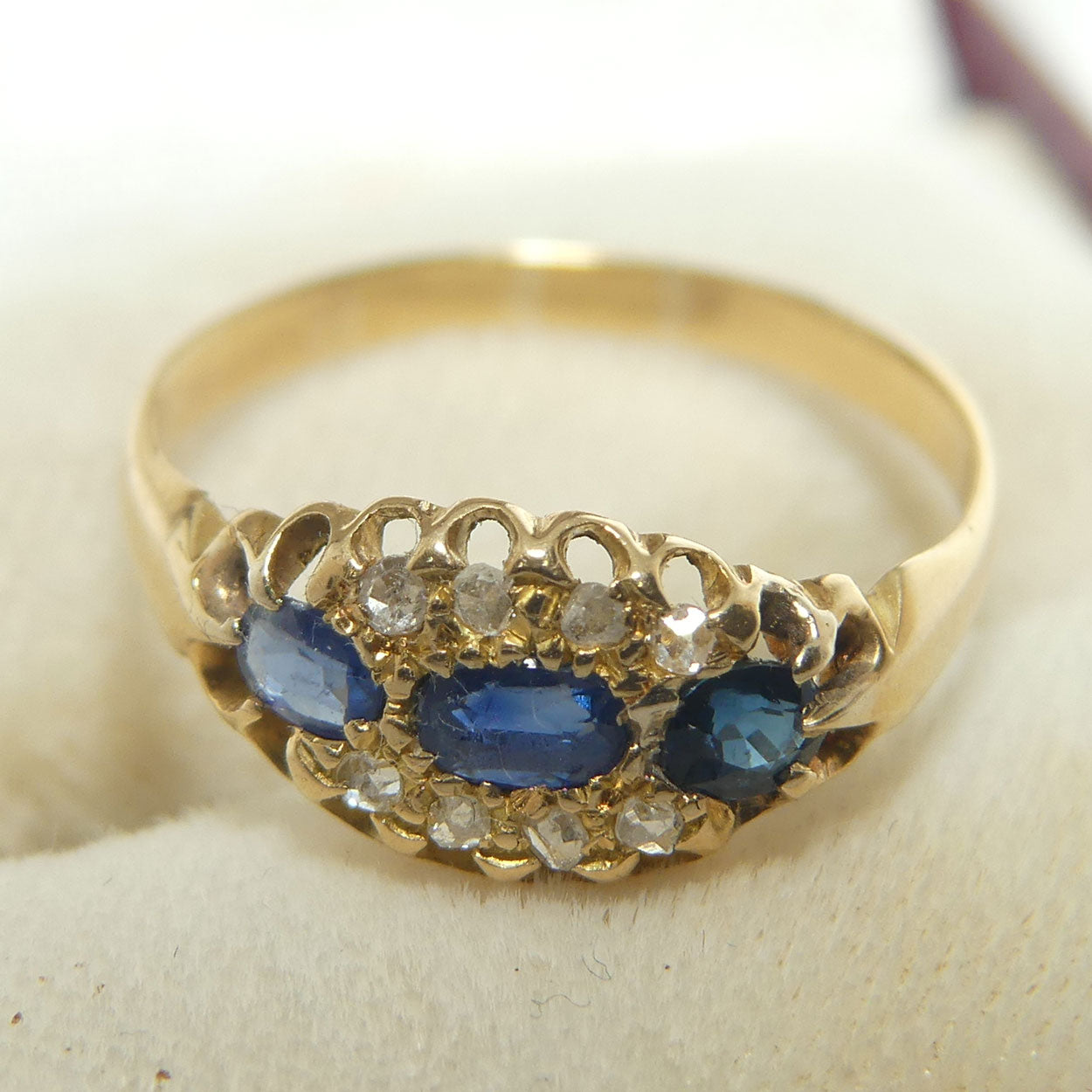 18ct Yellow Gold 3 Sapphire and Diamond Ring | Antique | Valued $5300