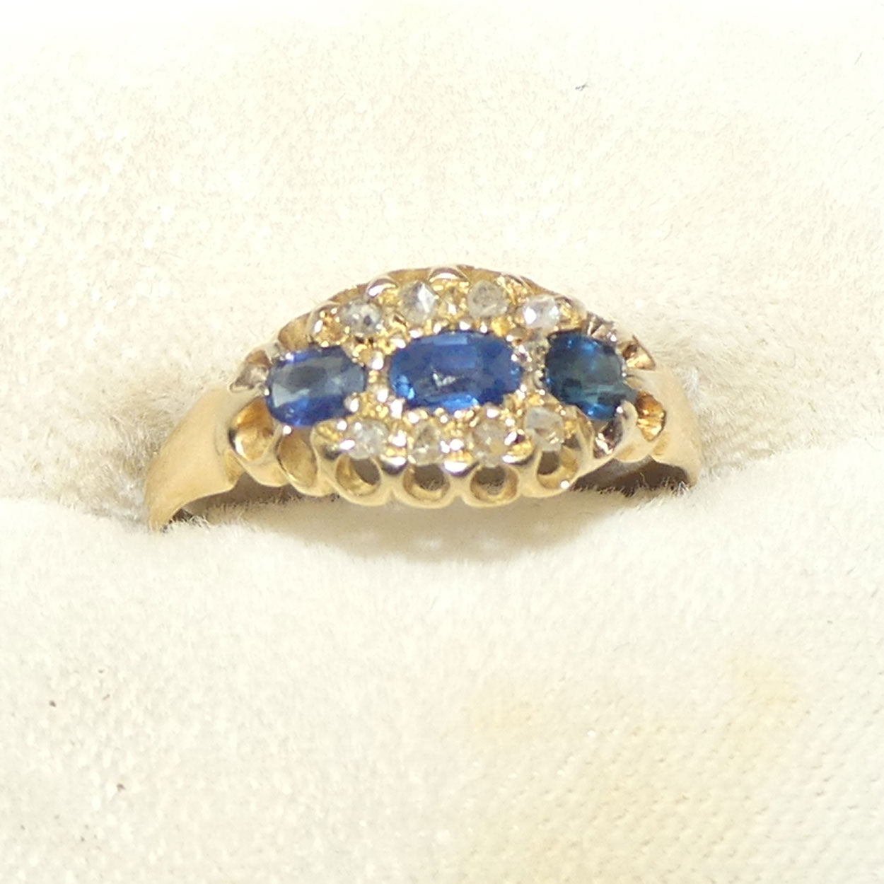 18ct_Vict_Sapph_Dia_Valn_1e