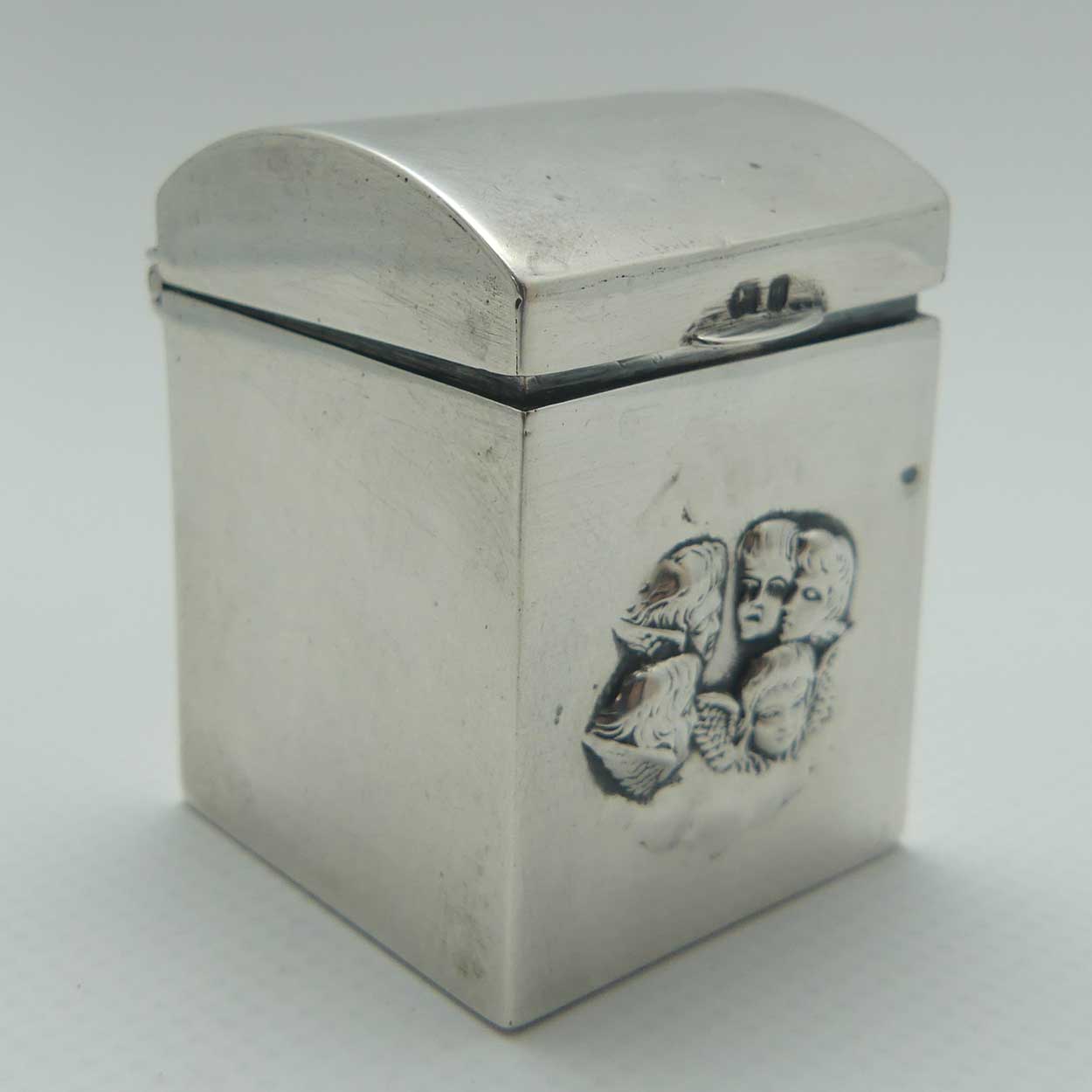 late Victorian era Sterling Silver miniature playing card box | contains 2 sets of cards | Birmingham 1900
