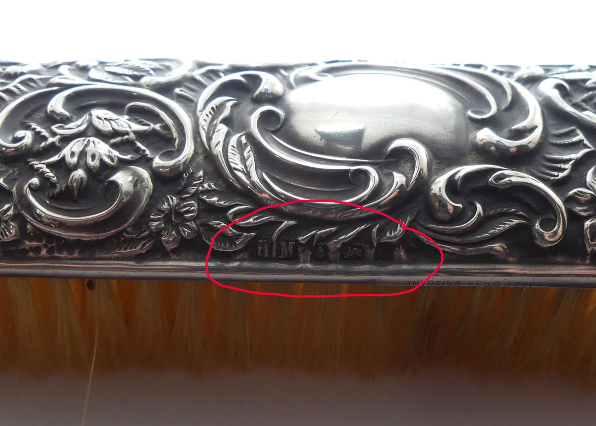 Edwardian era Sterling Silver clothes brush | Birmingham 1904