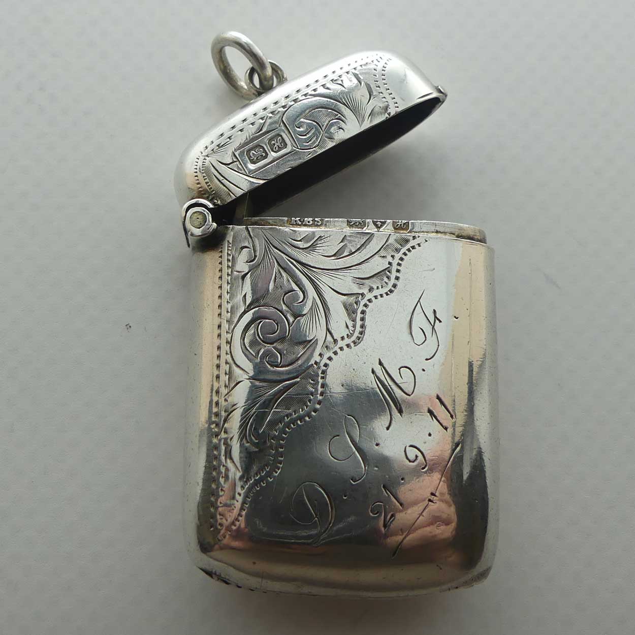 Sterling Silver Vesta Case with Jump Ring | engraved DSMF | Chester 1908