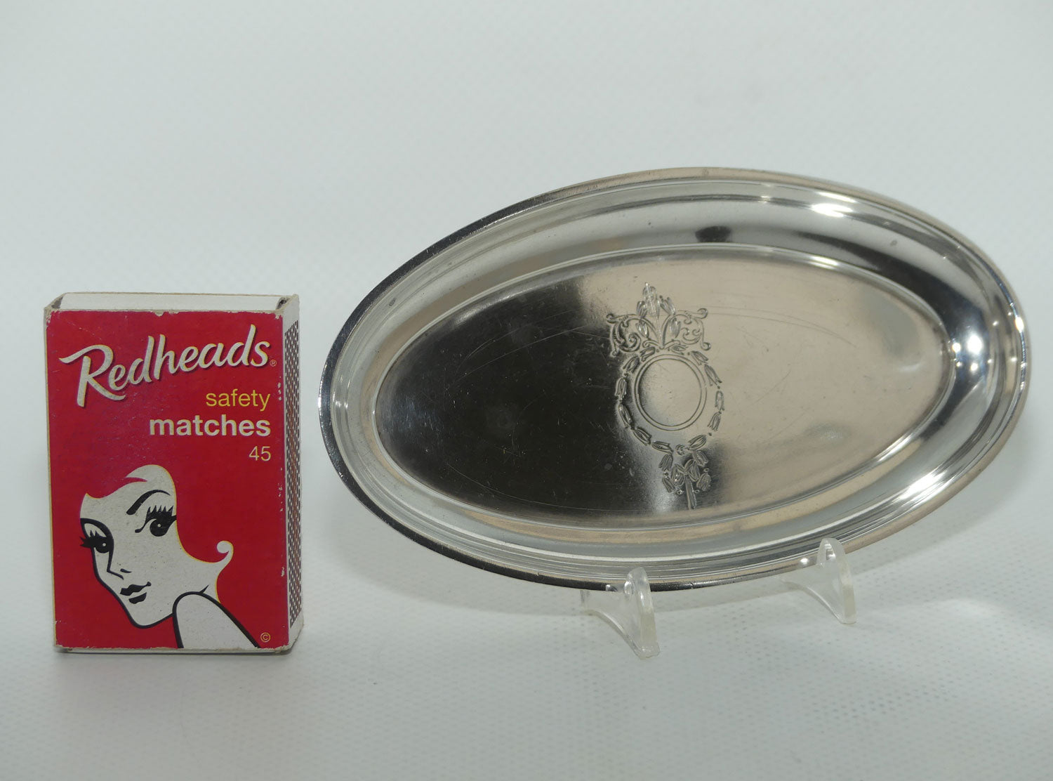 Neoclassical design Sterling Silver oval trinket tray | Birmingham 1916 | Hardy Brothers | 42.9gms