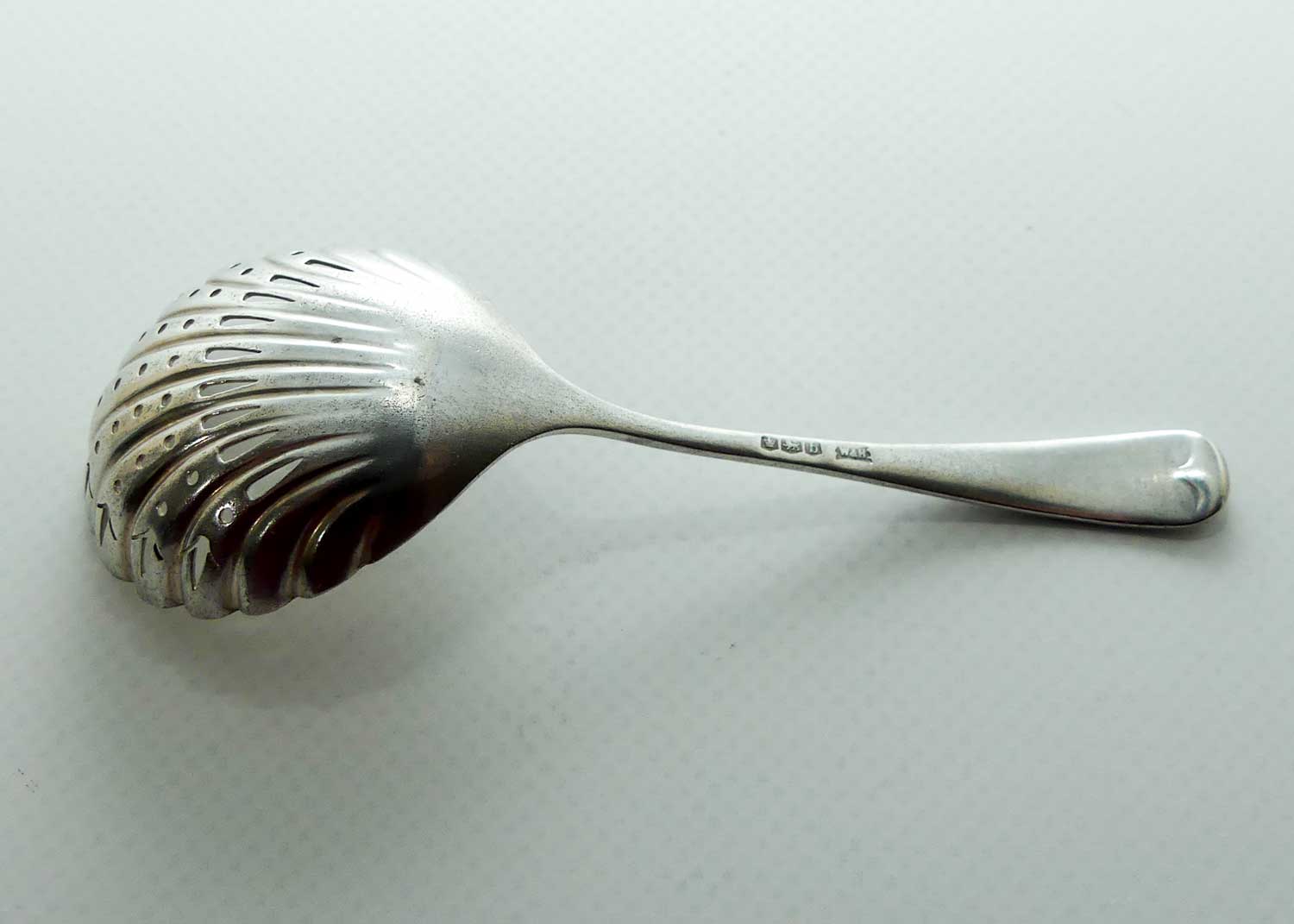 Edwardian era Sterling Silver small sugar sifter spoon | Sheffield 1919 | 22g