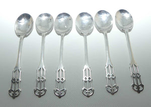 Arts and Crafts era Sterling Silver set of 6 tea spoons in original box | Amy Sandheim | London 1926