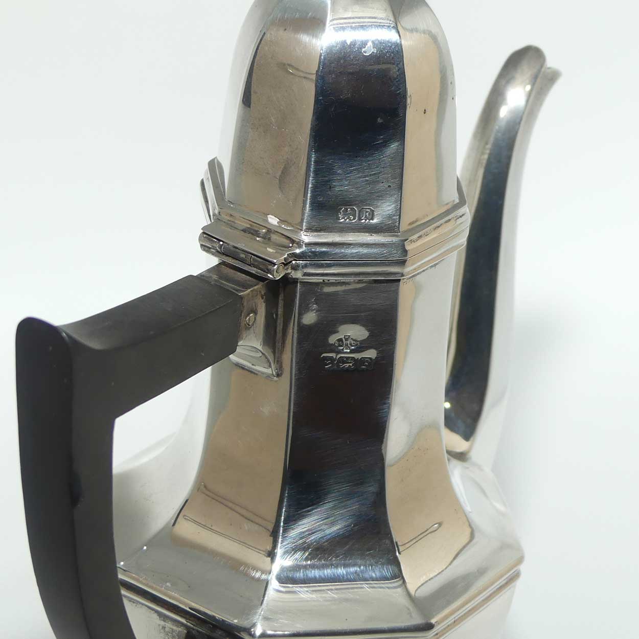 Art Deco Sterling Silver chocolate pot | Birmingham 1930 | W Hutton & Sons Ltd