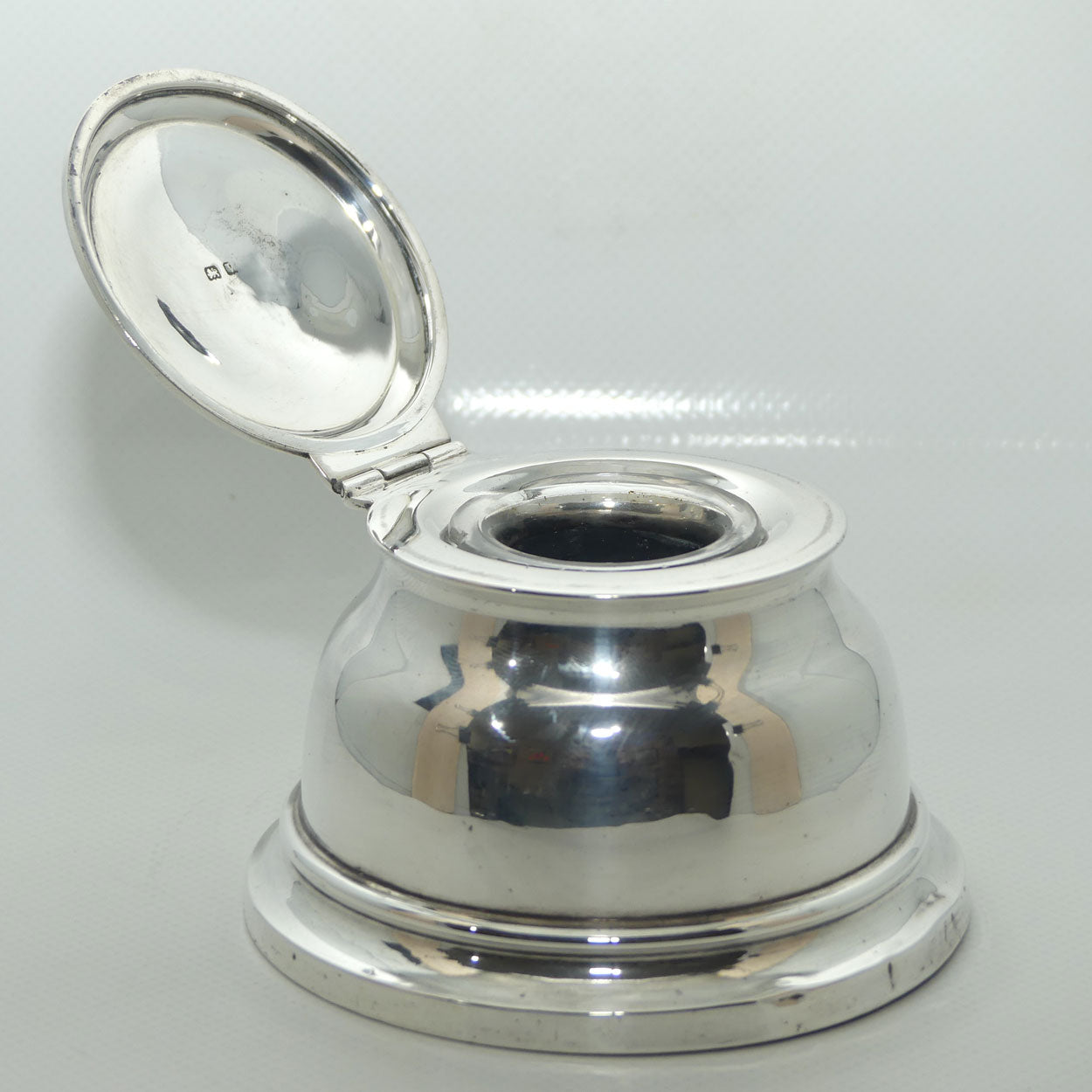 Sterling Silver Capstan style Inkwell | Large Size | Birmingham 1945