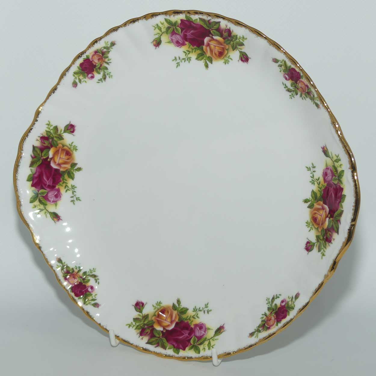 Royal Albert Bone China England Old Country Roses handled cake plate | © 1962 Royal Albert Ltd backstamp