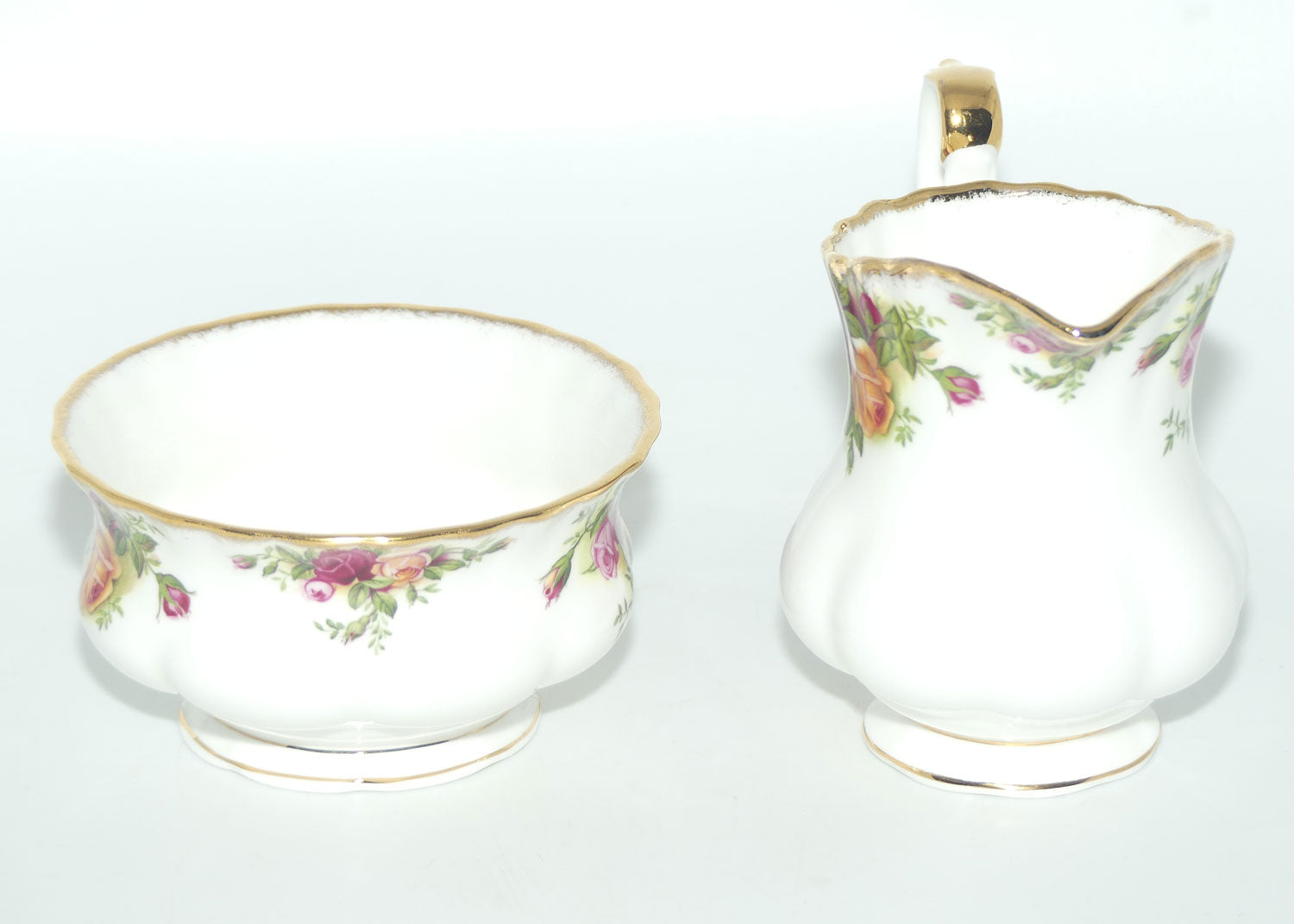 Royal Albert Bone China England Old Country Roses Milk and Sugar on Tray | Tea Size | © 1962 Royal Albert Ltd backstamp | #2