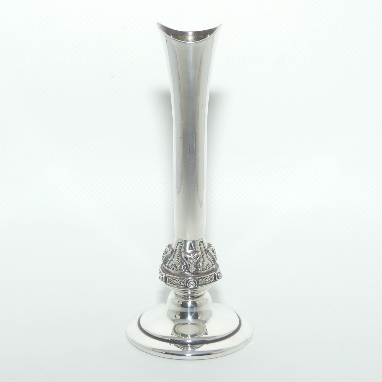 Sterling Silver Posy Vase with Elephant figured knop | 90.8 grams | Birmingham 1967