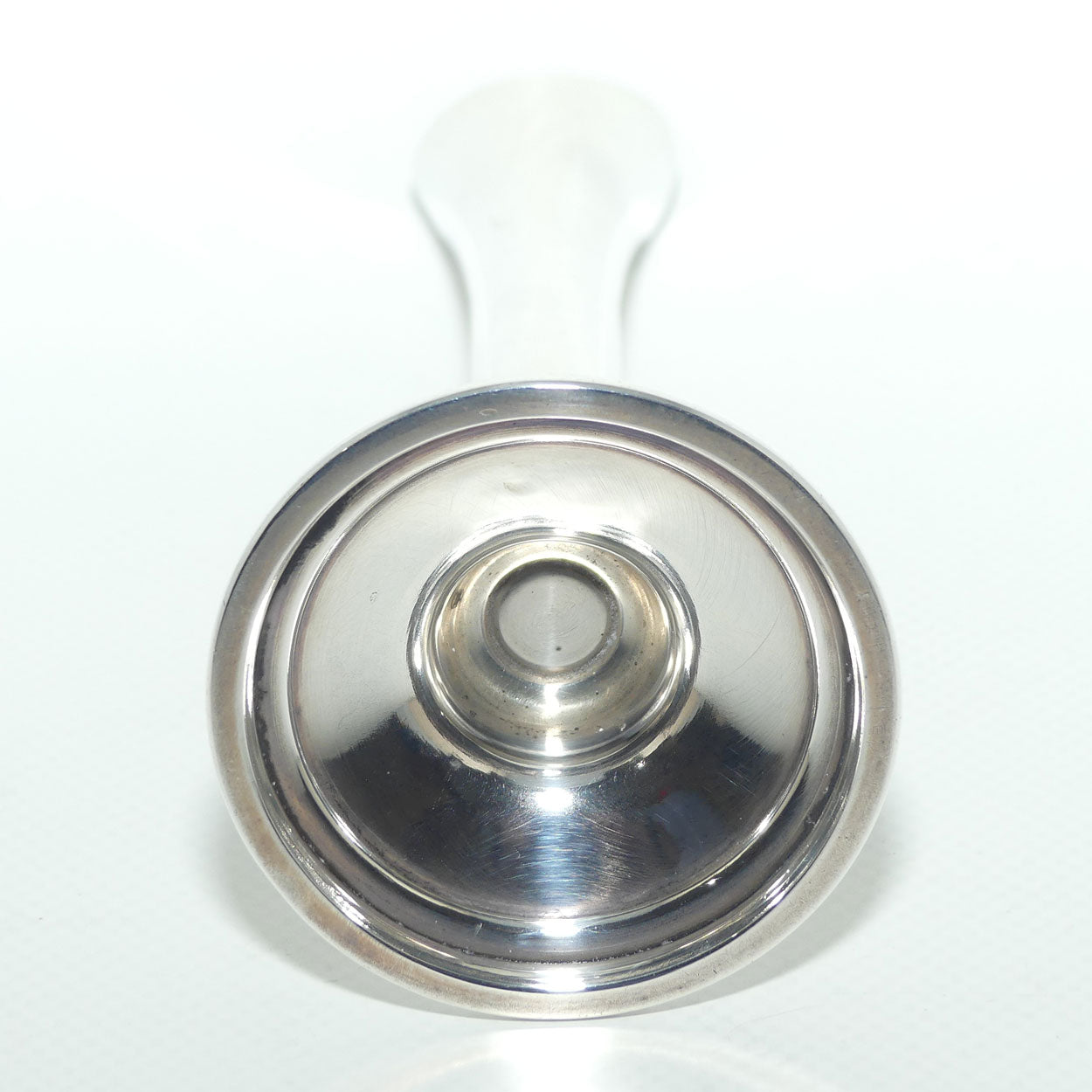 Sterling Silver Posy Vase with Elephant figured knop | 90.8 grams | Birmingham 1967