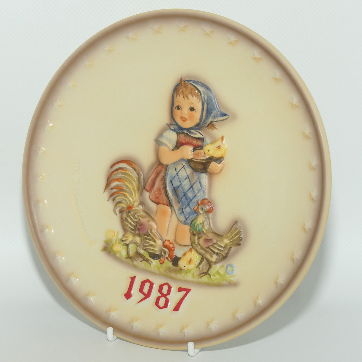 HUM0283 MI Hummel Annual Plate 1987 | Chick Girl