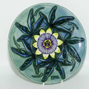 Moorcroft Annual Year plate | 1992 Passionflower | Ltd Ed