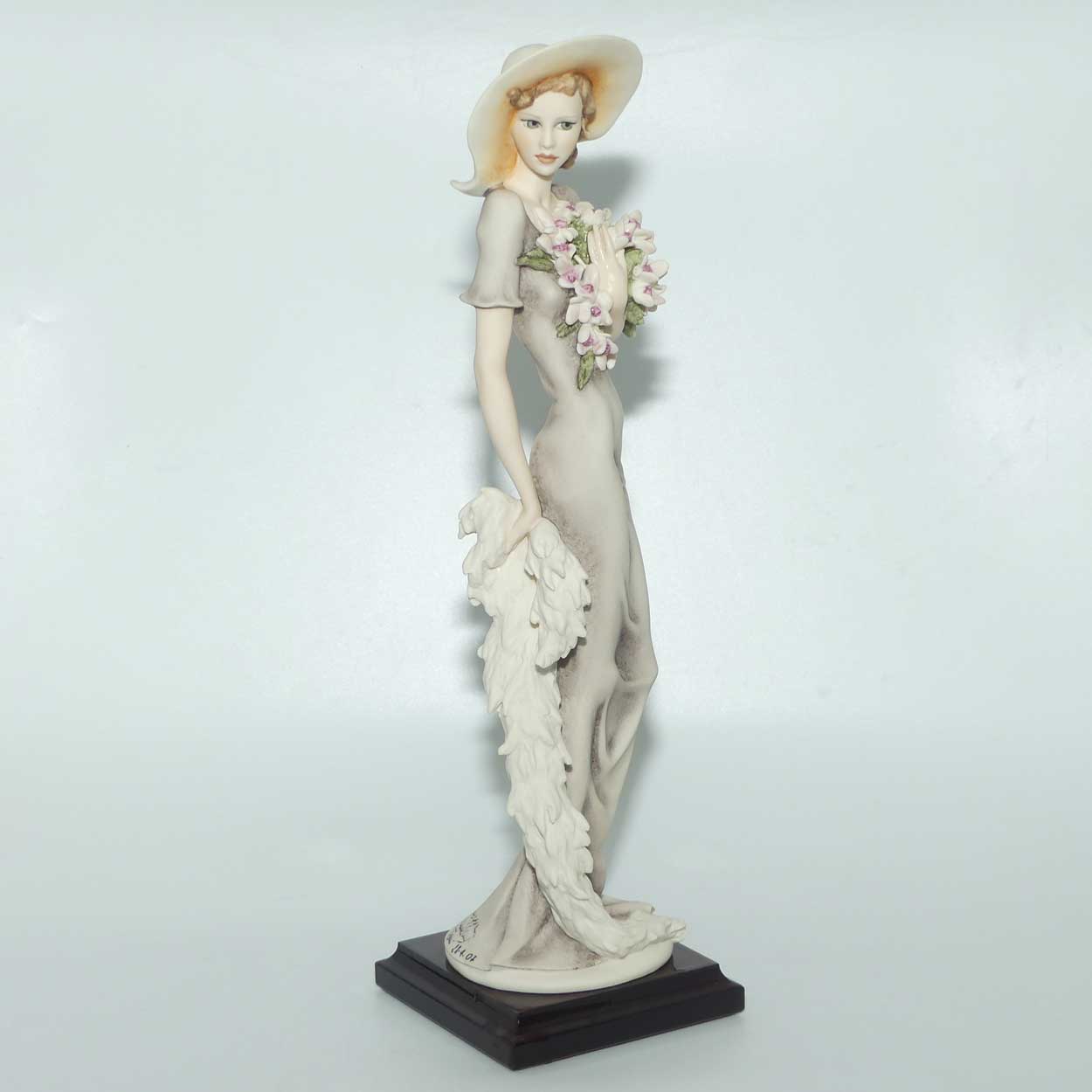 Giuseppe Armani Florence figure | 1993C | Orchid | figure only