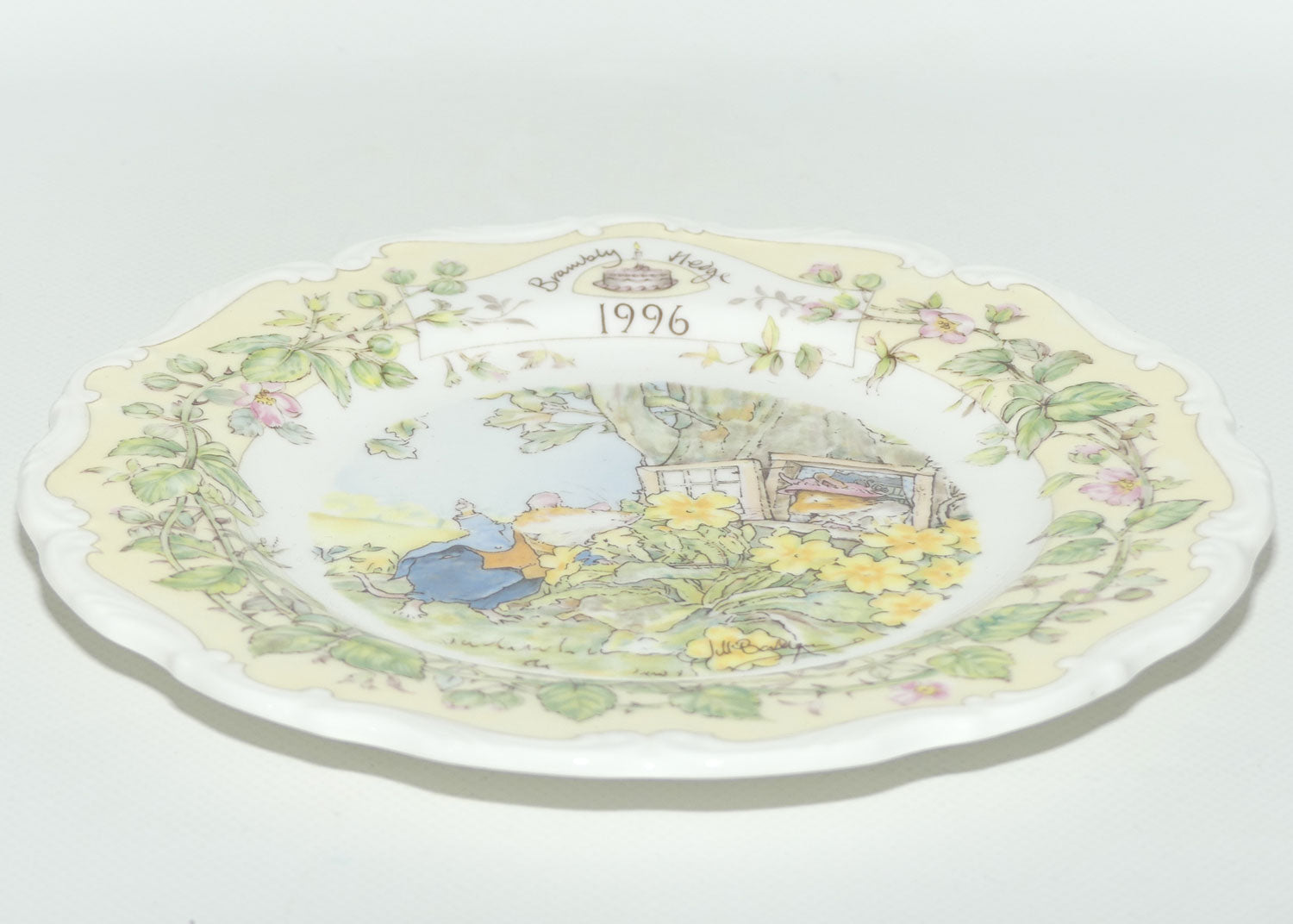 Royal Doulton Brambly Hedge Giftware | Year Plates | 1996 | 20cm | boxed