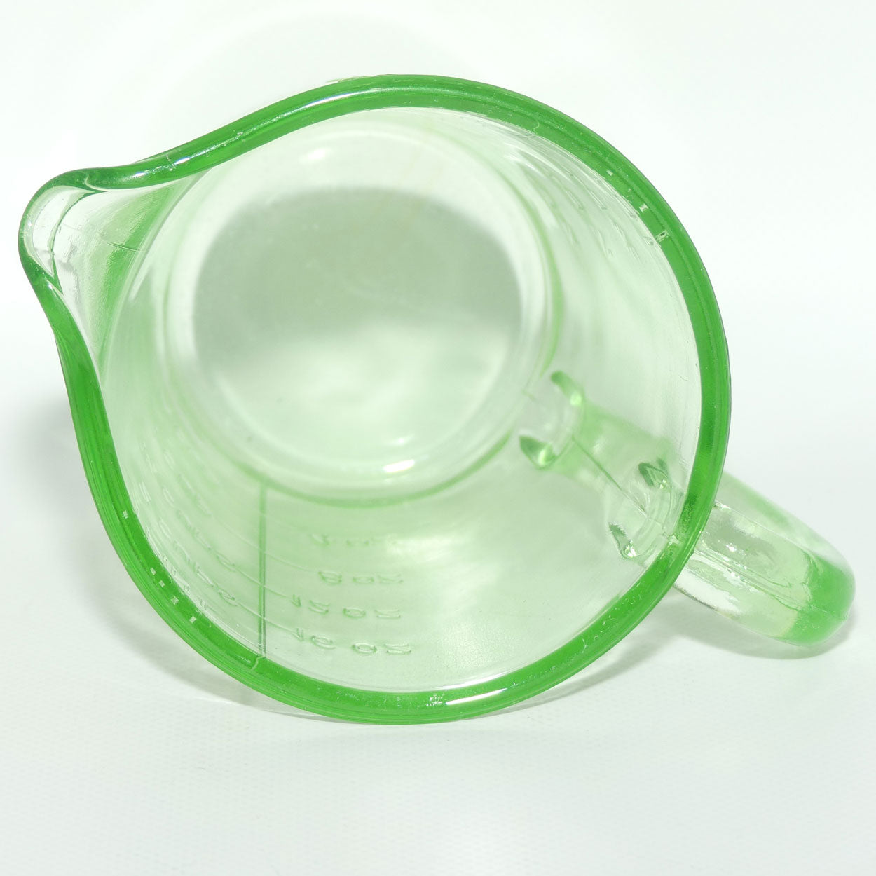 Green Depression Glass 1 Pint 2 Cups measuring jug | UV reactive | #1