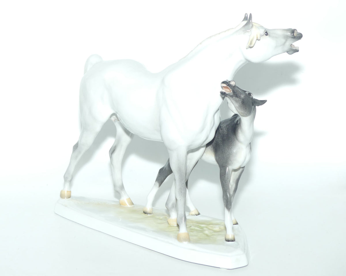 Herend Hungary figure 5893 | Pony with His Mother | Grey | Extra Large