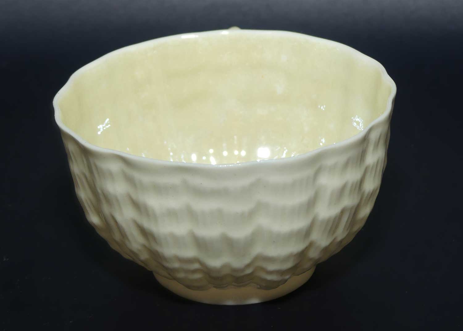 Belleek Tridacna pattern tea cup | Cream with Lustre | 1st Green mark