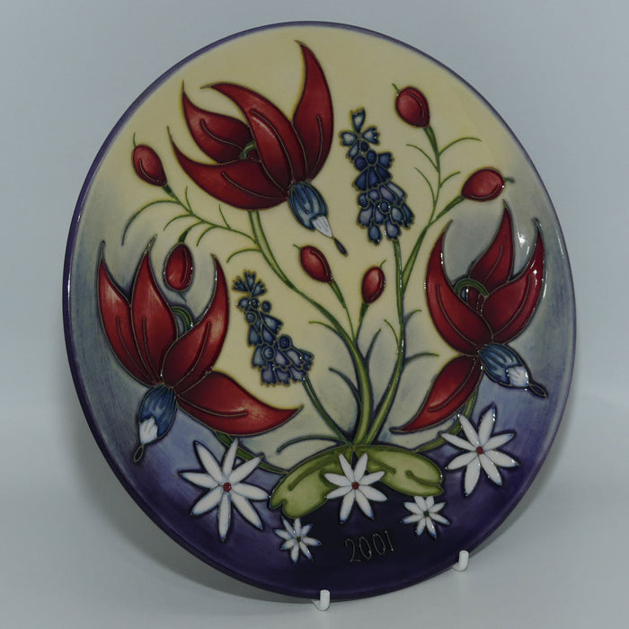 Moorcroft Annual Year plate | 2001 Cranberry | Ltd Ed