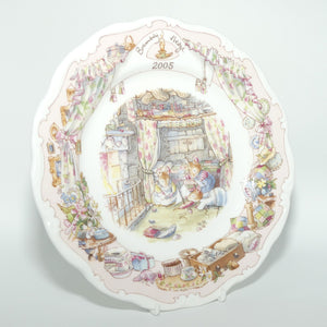 Royal Doulton Brambly Hedge Giftware | Year Plates | 2005 Children Playing in the Saltapple's Bedroom | Bedroom Series | 20cm