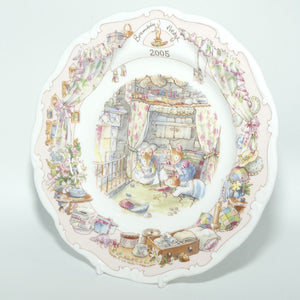 Royal Doulton Brambly Hedge Giftware | Year Plates | 2005 Children Playing in the Saltapple's Bedroom | Bedroom Series | 20cm