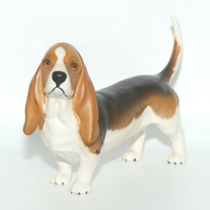 #2045A Beswick Basset Hound Fochno Trinket | Matt