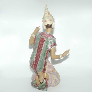 Lladro figure Thai Girl Kneeling | Gres | #2069 | #2