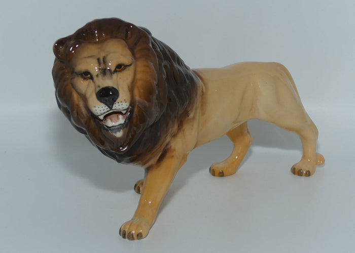 #2089 Beswick Lion | Facing Left | Original Label