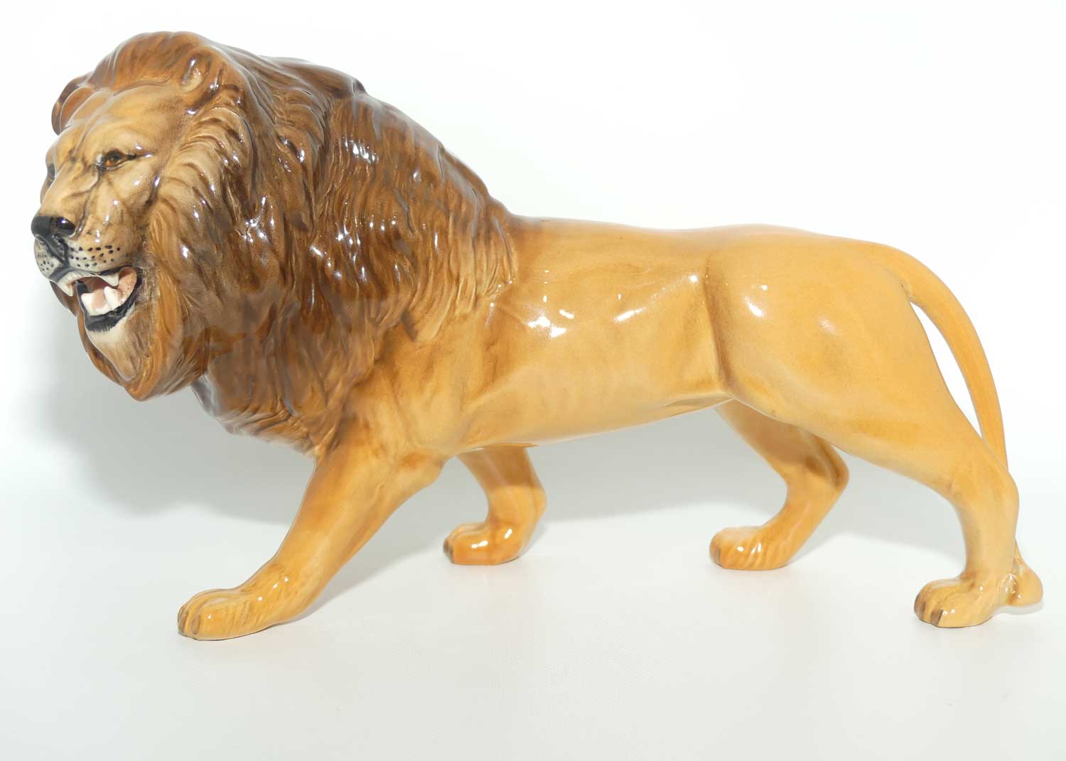#2089 Beswick Lion | Facing Left | superb early example