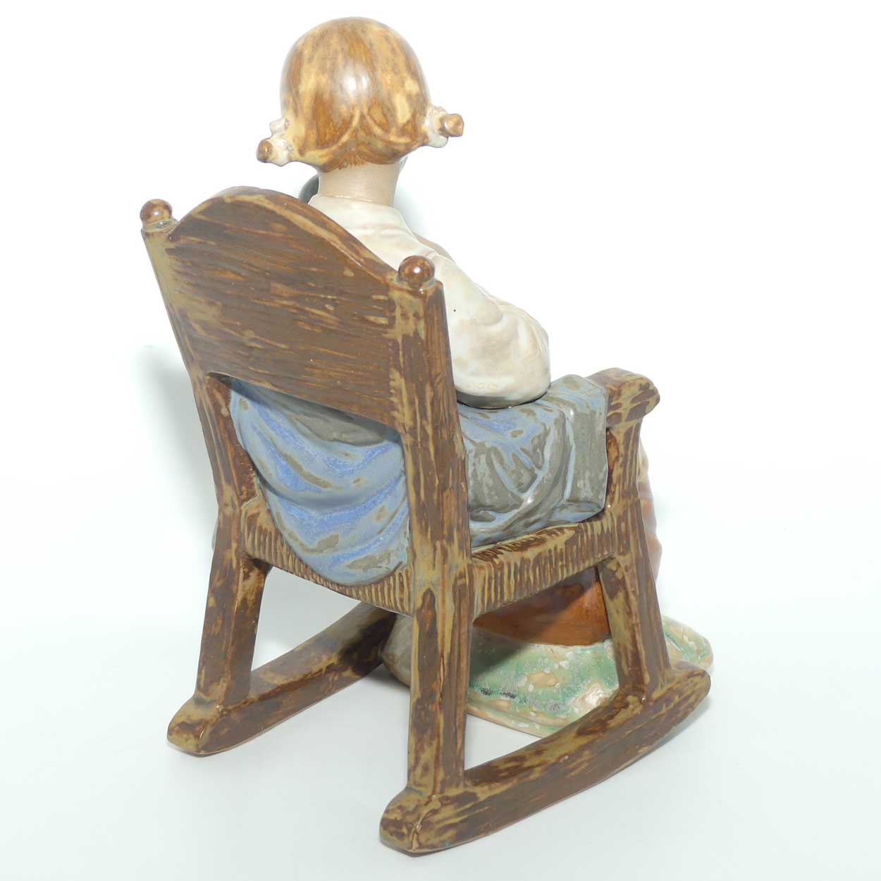 Lladro figure Girl in Rocking Chair (Gres) #2089